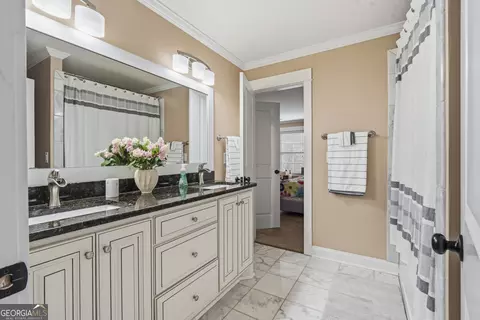 Bath - 151 Kyndal Ln, Forsyth, GA 31029 photo 7 of 11