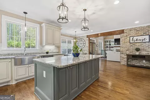 Kitchen - 151 Kyndal Ln, Forsyth, GA 31029 photo 8 of 10