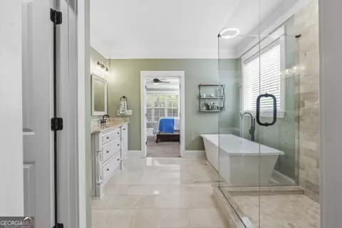 Bath - 151 Kyndal Ln, Forsyth, GA 31029 photo 5 of 11