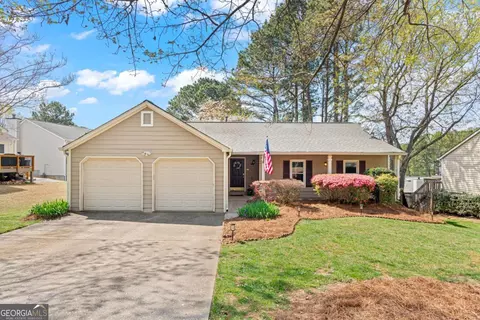 210 Magnolia Tree Ct, Alpharetta, GA 30022