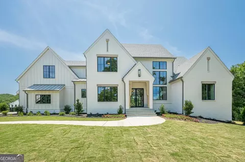 178 Crabapple Ln, Tyrone, GA 30290