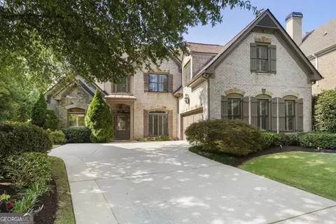 7922 Stratford Ln, Sandy Springs, GA 30350
