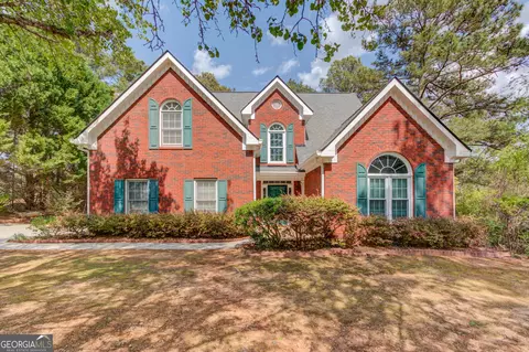 45 Oak Ln, Oxford, GA 30054