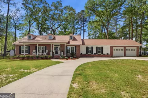 1044 Lewis Mill Lake Rd, Vienna, GA 31092