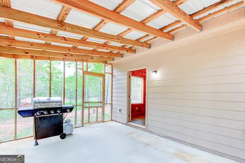 Exterior - 1000 N State Line Rd, Lagrange, GA 30240 photo 13 of 15