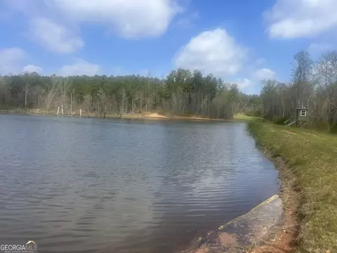 View/Area - 1000 N State Line Rd, Lagrange, GA 30240 photo 1 of 4