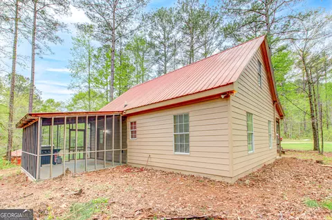 Exterior - 1000 N State Line Rd, Lagrange, GA 30240 photo 3 of 15