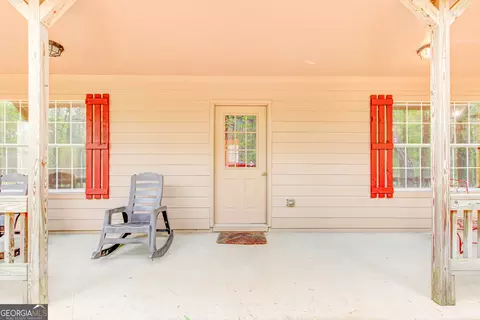 Exterior - 1000 N State Line Rd, Lagrange, GA 30240 photo 10 of 15