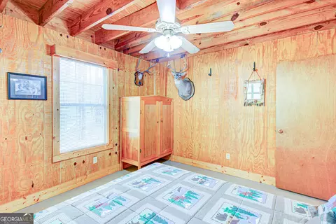 Bedroom - 1000 N State Line Rd, Lagrange, GA 30240 photo 4 of 16
