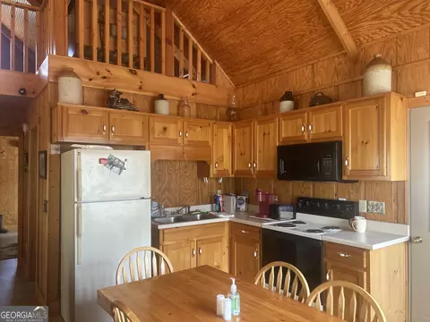 Kitchen - 1000 N State Line Rd, Lagrange, GA 30240 photo 1 of 6