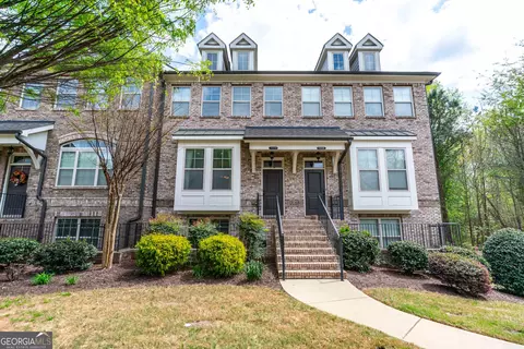 7970 Willoughby Ct, Alpharetta, GA 30005