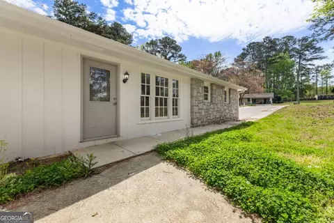 952 Star Ct, Norcross, GA 30093