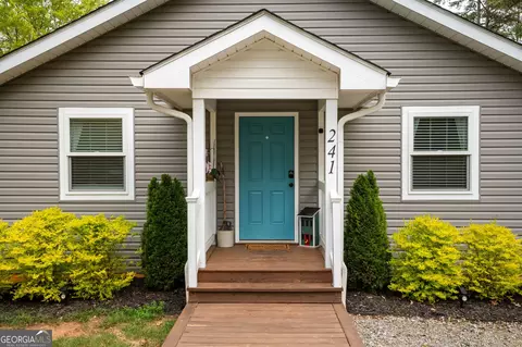 241 White Pine Dr, Fair Play, SC 29643
