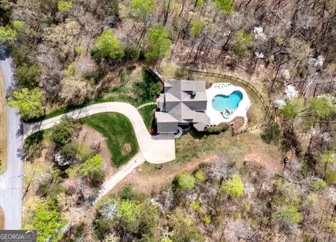 292 Etowah Dr, Dawsonville, GA 30534