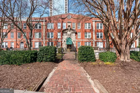 2840 Peachtree Rd NE # 311, Atlanta, GA 30305