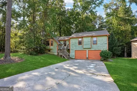 1076 Stoney Creek Ln, Austell, GA 30168