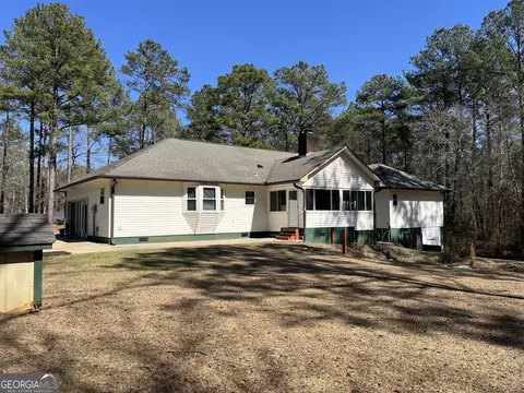 Exterior - 1252 Jasmine, Dublin, GA 31021 photo 4 of 8