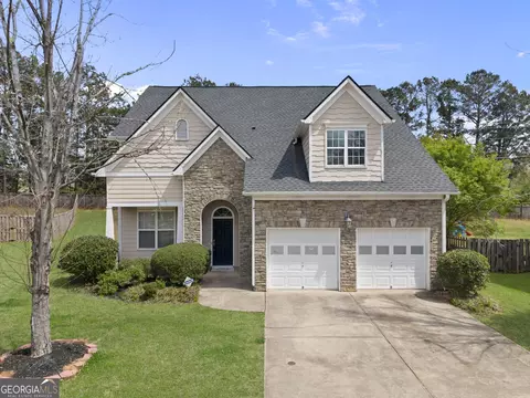 704 Jonquil Ct, Locust Grove, GA 30248