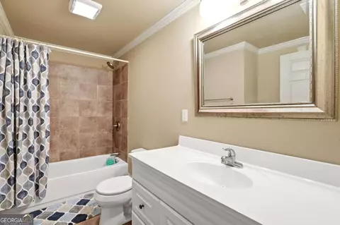 Bath - 3038 Willowstone Dr, Duluth, GA 30096 photo 7 of 7