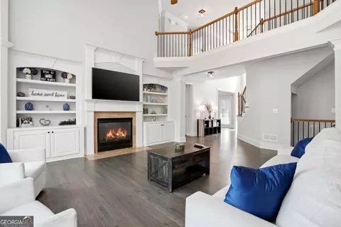 Living - 3038 Willowstone Dr, Duluth, GA 30096 photo 3 of 5