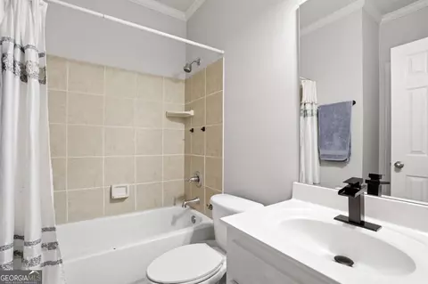 Bath - 3038 Willowstone Dr, Duluth, GA 30096 photo 1 of 7