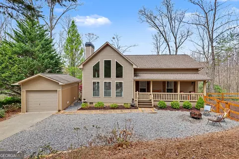 776 Amethyst Ln, Hiawassee, GA 30546