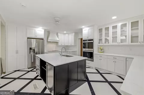 Kitchen - 490 Maple St, Cornelia, GA 30531 photo 2 of 5