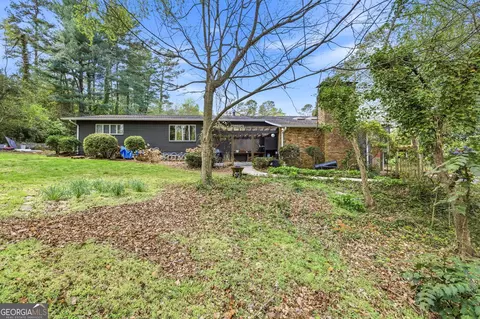 Exterior - 490 Maple St, Cornelia, GA 30531 photo 13 of 22