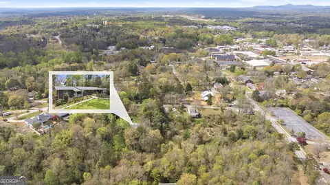 View/Area - 490 Maple St, Cornelia, GA 30531 photo 7 of 14