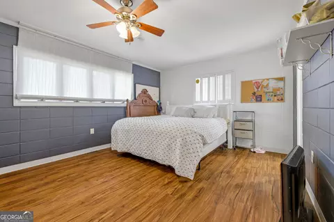 Bedroom - 490 Maple St, Cornelia, GA 30531 photo 10 of 11