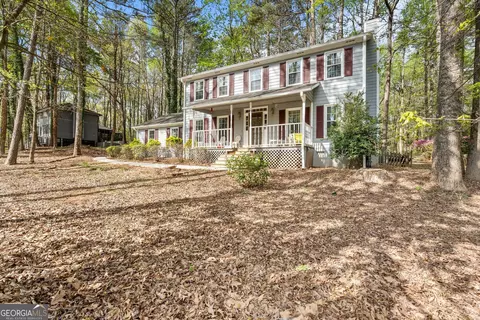 120 Benjamin Cir, Fayetteville, GA 30214