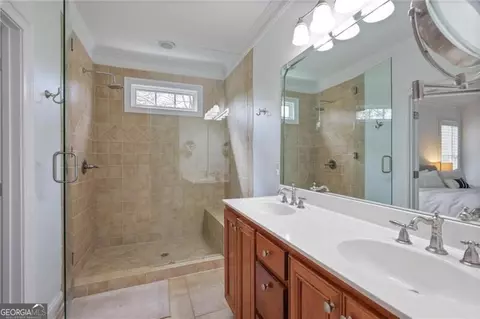 Bath - Undisclosed, Atlanta, GA 30319 photo 2 of 4