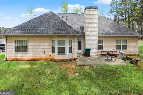Exterior - 1041 Olive Dr, Hampton, GA 30228 photo 4 of 7