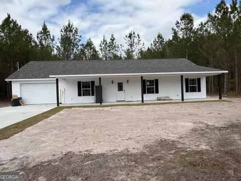 107 Hawks Pl, Waynesville, GA 31566