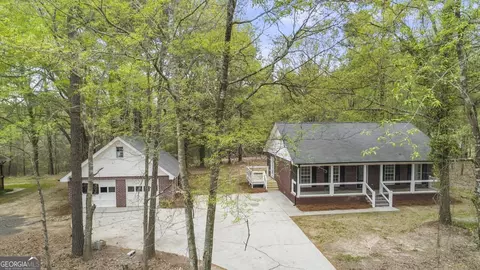 1255 Mccart Cir, Jackson, GA 30233