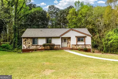 3844 Scarsborough Dr, Lawrenceville, GA 30044