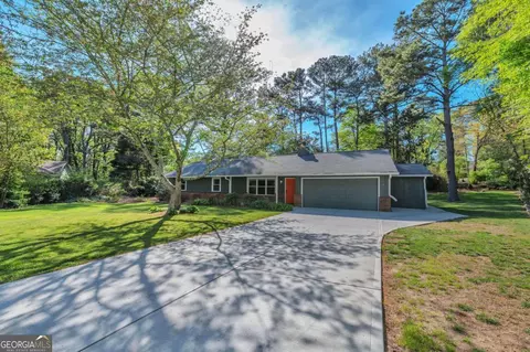 2762 Fireside Ct SE, Marietta, GA 30067