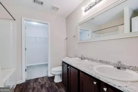 Entry Way - 101 Rebel Estates Dr, Springfield, GA 31329 photo 6 of 6