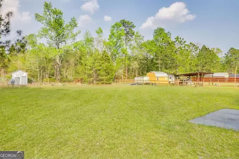Exterior - 101 Rebel Estates Dr, Springfield, GA 31329 photo 4 of 10