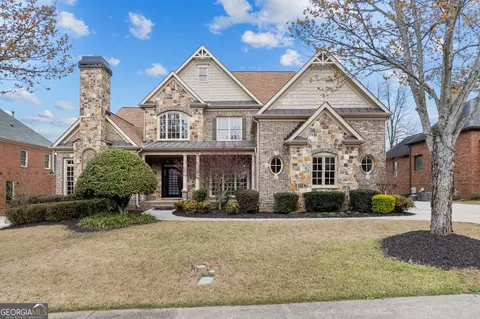 2302 Walkers Glen Ln, Buford, GA 30519