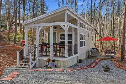 18 Whitetail Cv, Franklin, NC 28734