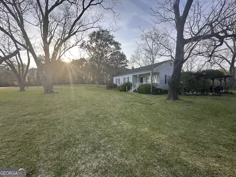 980 Logtown Rd, Yatesville, GA 31097