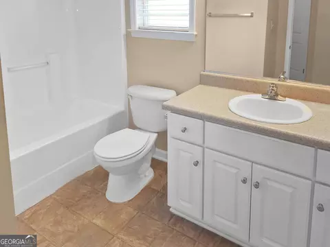 Bath - 2819 Burdette Dr, Augusta, GA 30909 photo 1 of 1