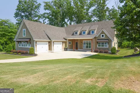 16 Anchor Ct, Newnan, GA 30263