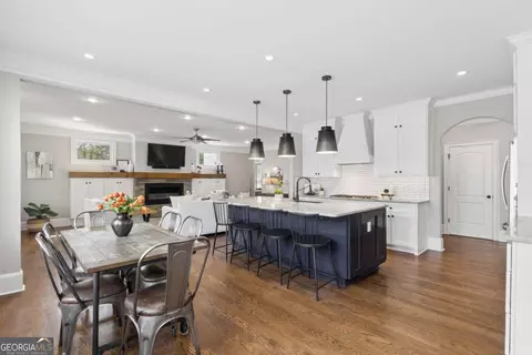 Kitchen - 1903 Sandlewood Ln, Chamblee, GA 30341 photo 4 of 4
