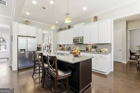 Kitchen - 335 Park Haven Ln, Tyrone, GA 30290 photo 2 of 5
