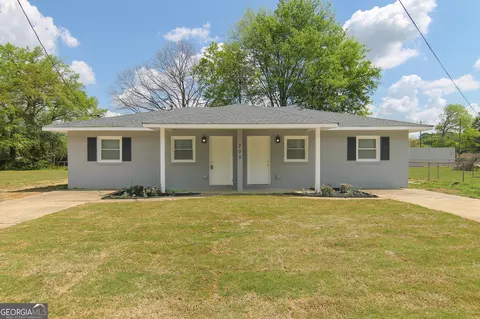 708 S 3rd St, Warner Robins, GA 31088