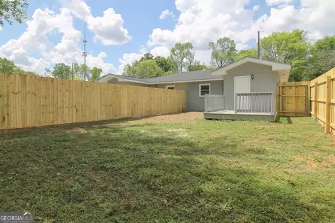 Exterior - 708 S 3rd St, Warner Robins, GA 31088 photo 4 of 7