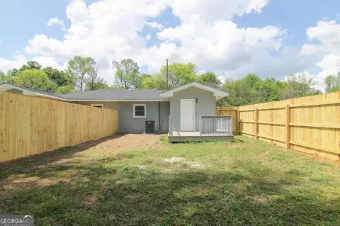 Exterior - 708 S 3rd St, Warner Robins, GA 31088 photo 3 of 7