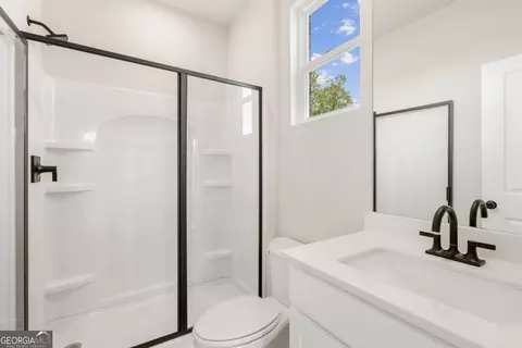 Bath - 320 Sundown Trl, Mcdonough, GA 30252 photo 1 of 2
